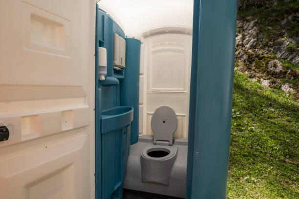 Best Emergency porta potty rental  in Lewisville, WA