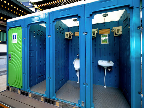 Best Temporary restroom rental  in Lewisville, WA